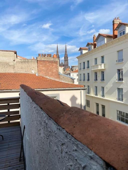 New Top Duplex Centre Avec Terrasse Et Parking แคลร์มงต์-แฟร์รองด์ ภายนอก รูปภาพ