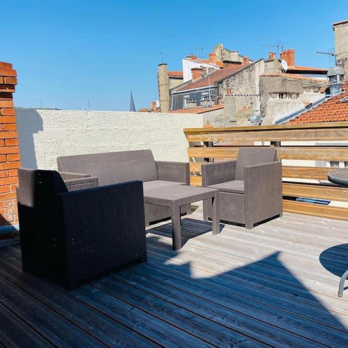 New Top Duplex Centre Avec Terrasse Et Parking แคลร์มงต์-แฟร์รองด์ ภายนอก รูปภาพ