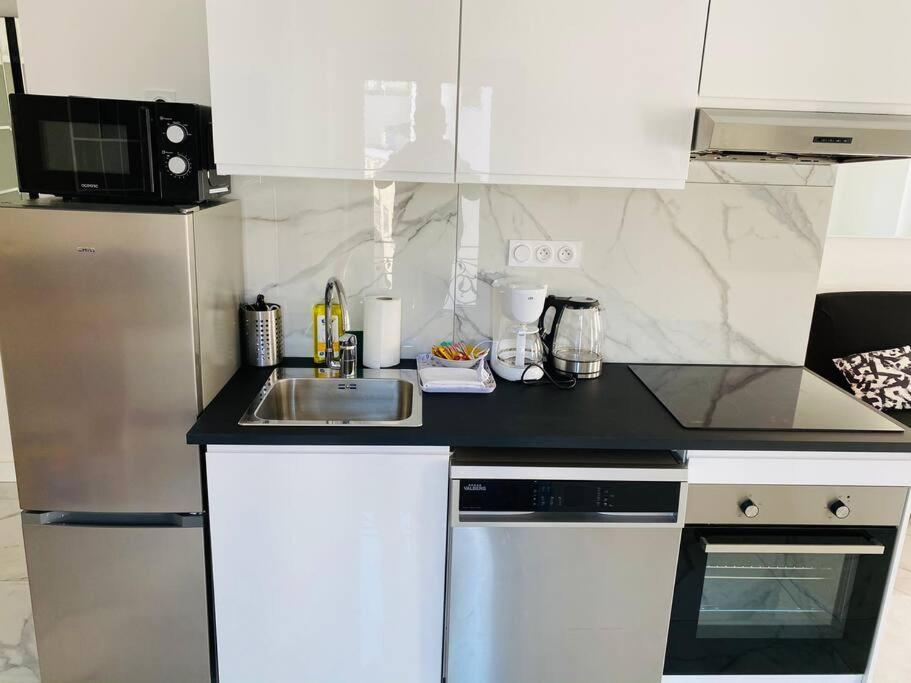 New Top Duplex Centre Avec Terrasse Et Parking แคลร์มงต์-แฟร์รองด์ ภายนอก รูปภาพ